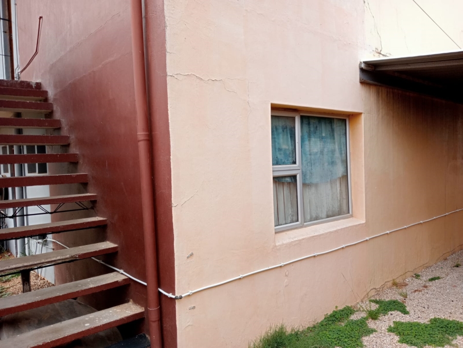 8 Bedroom Property for Sale in Retief Eastern Cape